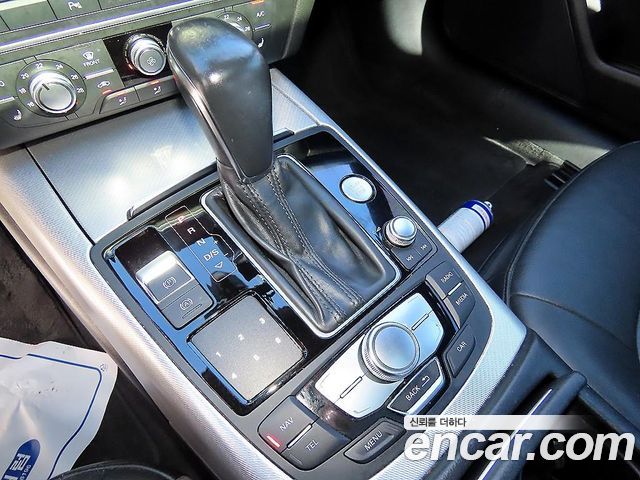 Audi A6 2018 — photo 11