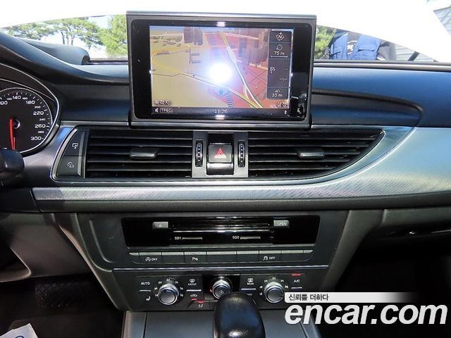 Audi A6 2018 — photo 14