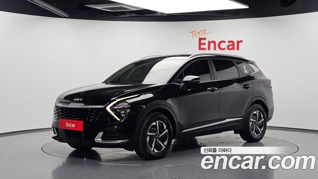 Kia Sportage 2023 — photo 1