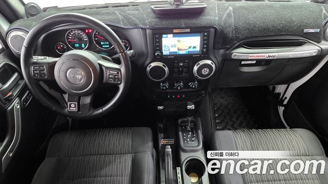 Jeep Wrangler 2012 — photo 7