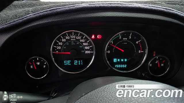Jeep Wrangler 2012 — photo 8