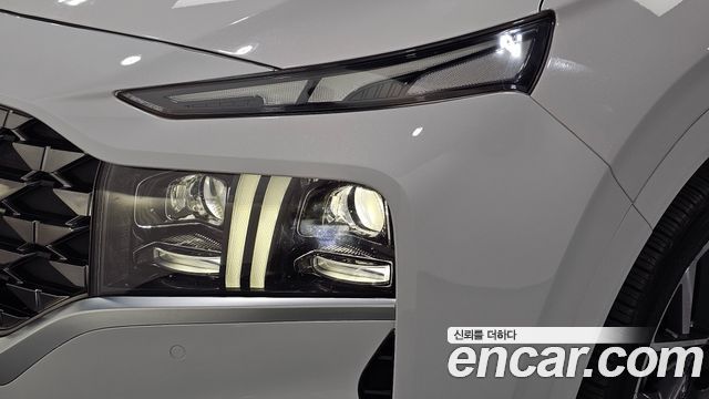 Hyundai Santafe 2021 — photo 8