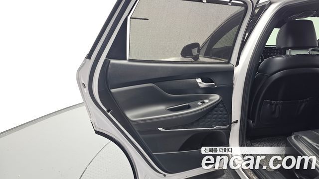 Hyundai Santafe 2021 — photo 15