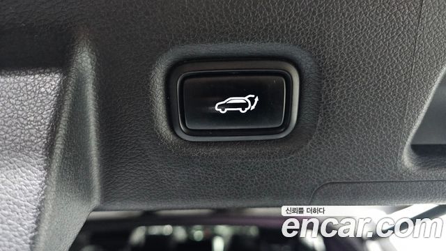Hyundai Santafe 2021 — photo 32