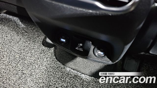 Hyundai Santafe 2021 — photo 36