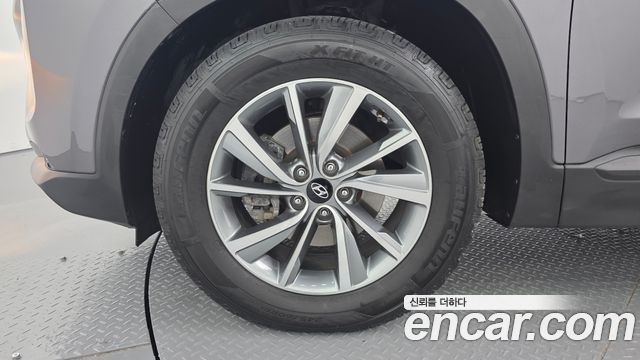 Hyundai Santafe 2019 — photo 5