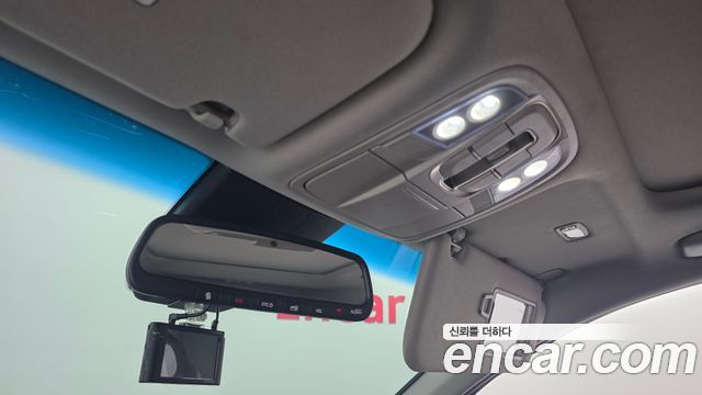 Hyundai Santafe 2019 — photo 21