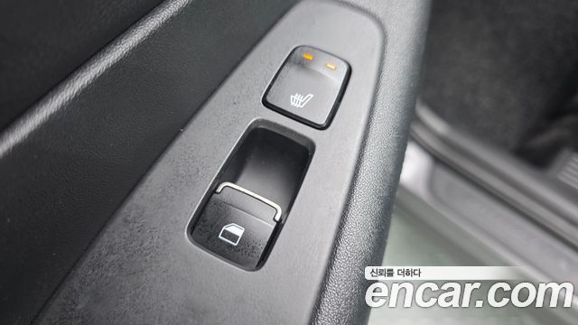 Hyundai Santafe 2019 — photo 28