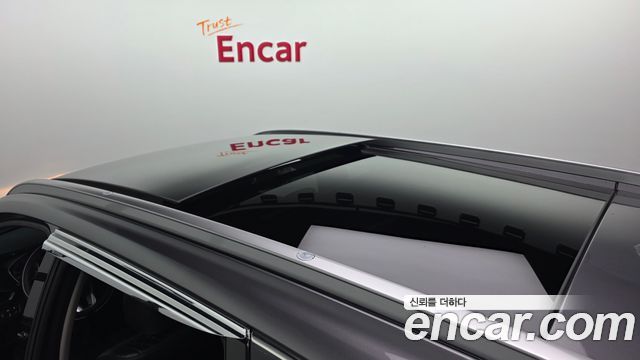 Hyundai Santafe 2019 — photo 29