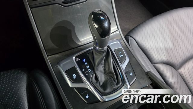 Hyundai Grandeur 2016 — photo 12
