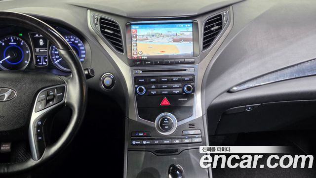Hyundai Grandeur 2016 — photo 20