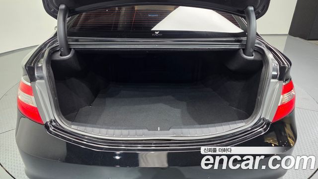 Hyundai Grandeur 2016 — photo 26