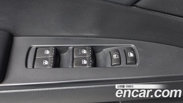 KG Mobility KORANDO 2016 — photo 17