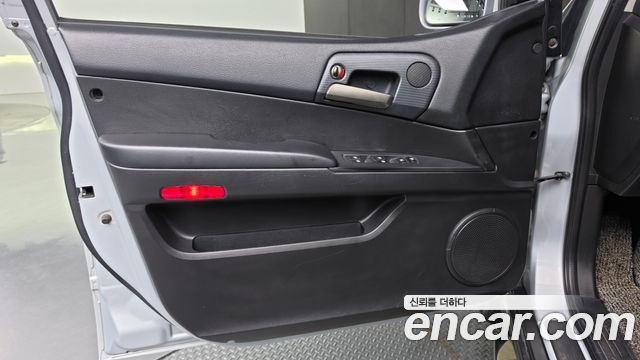 KG Mobility KORANDO 2016 — photo 14