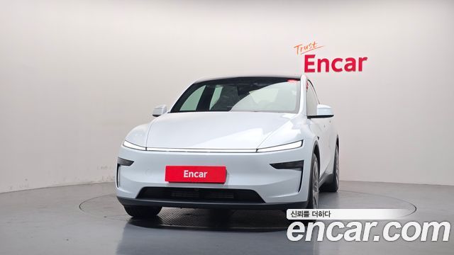 Tesla Model Y 2026 — photo 3