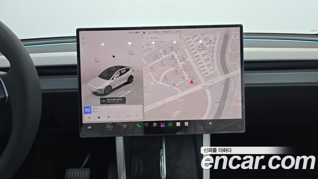 Tesla Model Y 2026 — photo 12