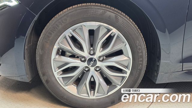 Kia K5 2023 — photo 5