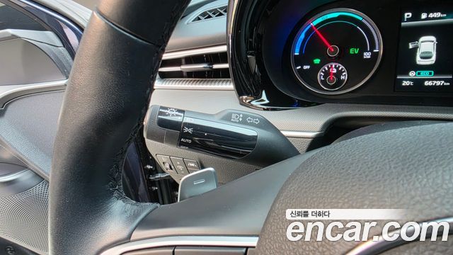 Kia K5 2023 — photo 28