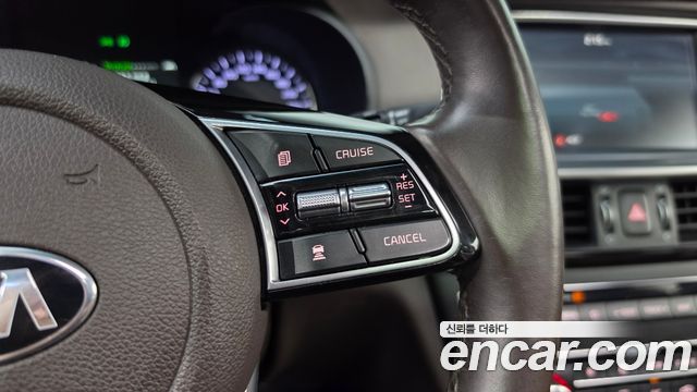 Kia K5 2019 — photo 21