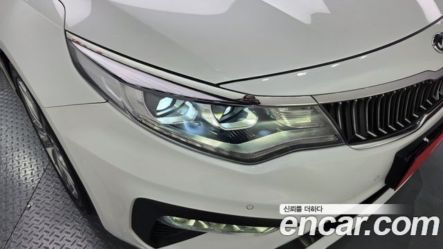 Kia K5 2019 — photo 8