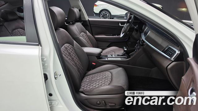 Kia K5 2019 — photo 16