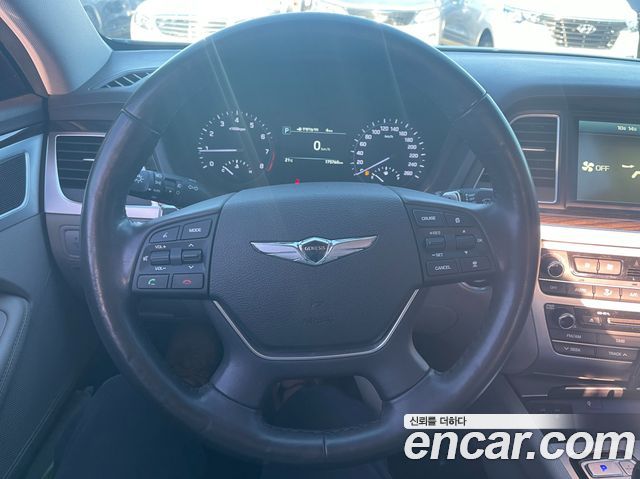 Genesis G80 2017 — photo 6