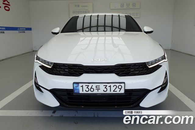 Kia K5 2023 — photo 3