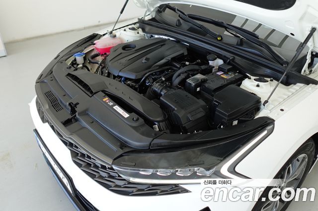 Kia K5 2023 — photo 6