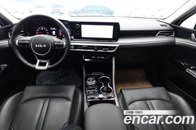 Kia K5 2023 — photo 7