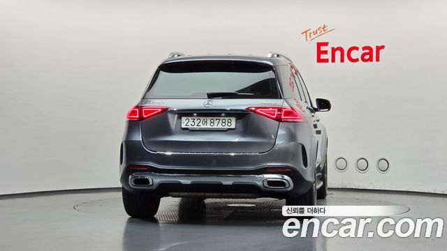 Mercedes-Benz GLE-Class 2019 — photo 4