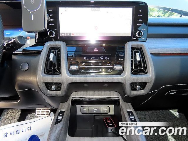 Kia Sorento 2021 — photo 12