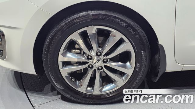 Kia Canival 2018 — photo 5