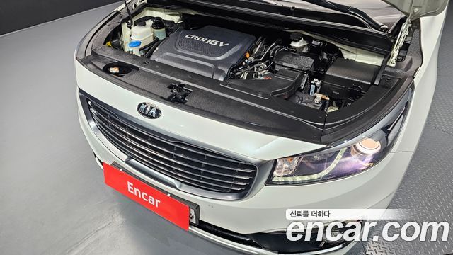 Kia Canival 2018 — photo 6