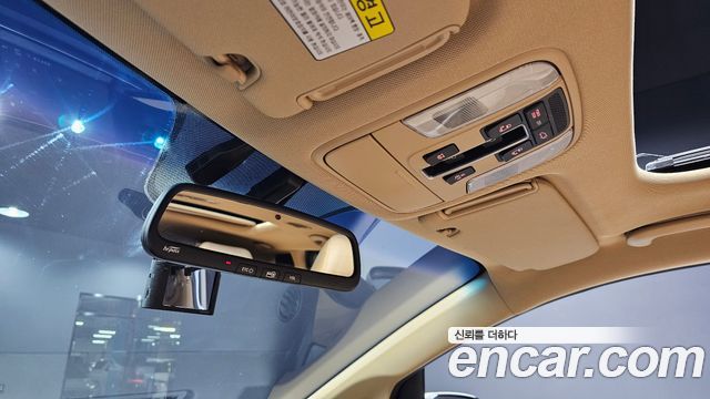 Kia Canival 2018 — photo 26