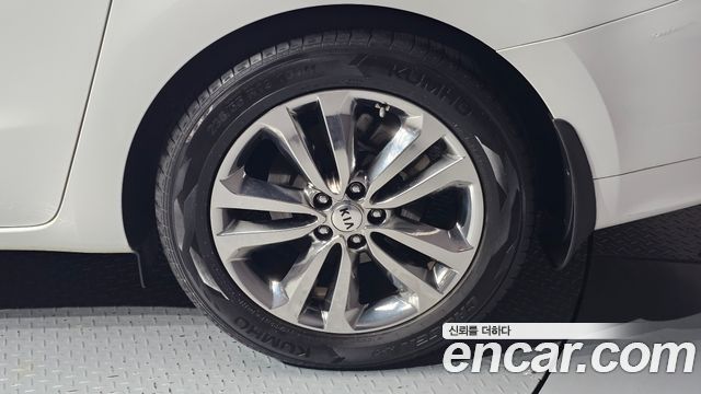 Kia Canival 2018 — photo 7