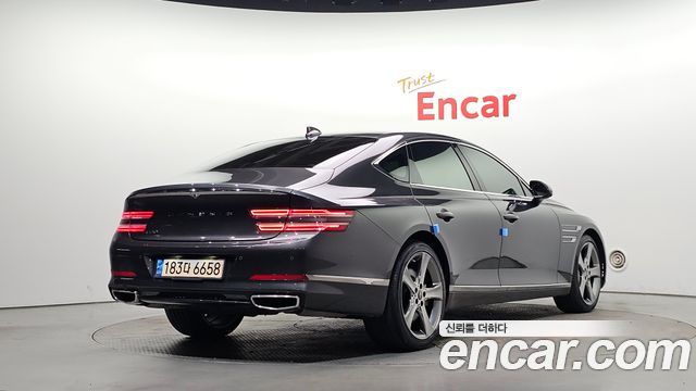 Genesis G80 2022 — photo 2