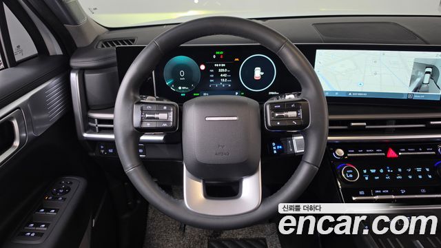 Hyundai Santafe 2025 — photo 18