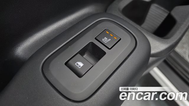 Hyundai Santafe 2025 — photo 29