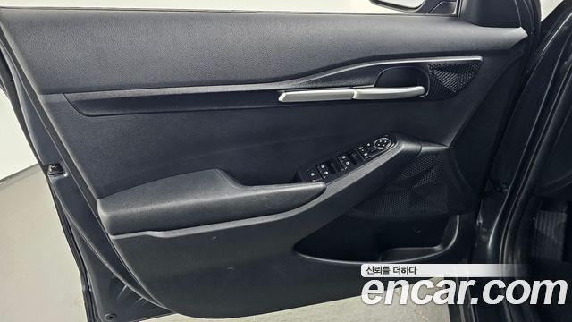 Kia Seltos 2023 — photo 14
