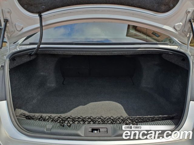 Ford Taurus 2014 — photo 11