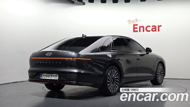 Hyundai Grandeur 2023 — photo 2