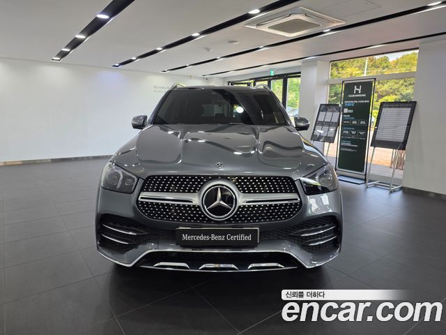 Mercedes-Benz GLE-Class 2020 — photo 3