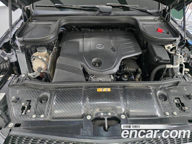Mercedes-Benz GLE-Class 2020 — photo 6