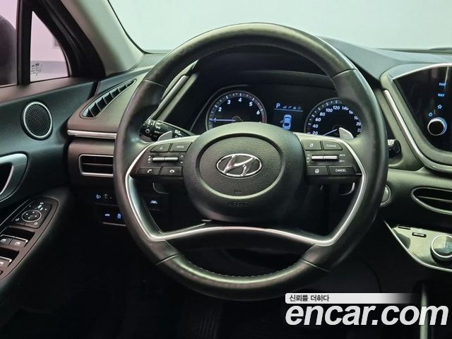 Hyundai Sonata 2020 — photo 9