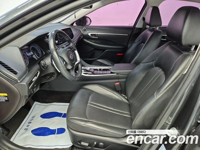 Hyundai Sonata 2020 — photo 11