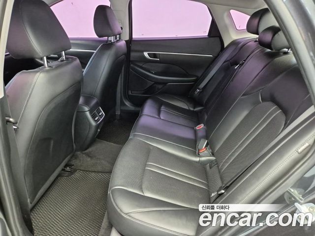 Hyundai Sonata 2020 — photo 12