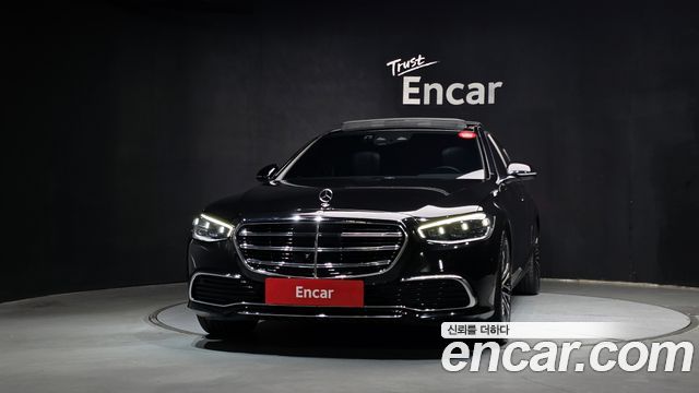 Mercedes-Benz S-Class 2024 — photo 3