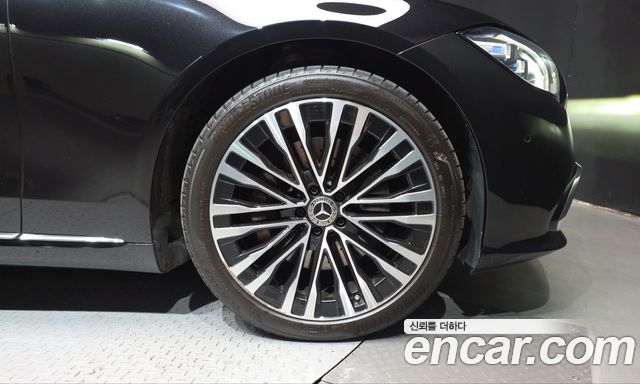 Mercedes-Benz S-Class 2024 — photo 7