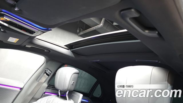 Mercedes-Benz S-Class 2024 — photo 29