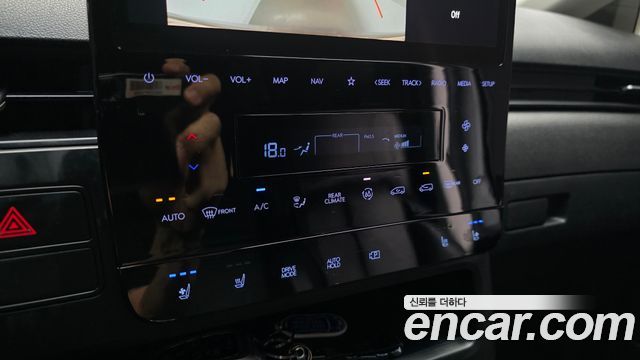Hyundai Staria 2022 — photo 20